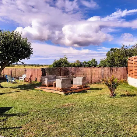 Bed & Breakfast La Minoterie Saint-Michel-en-l'Herm